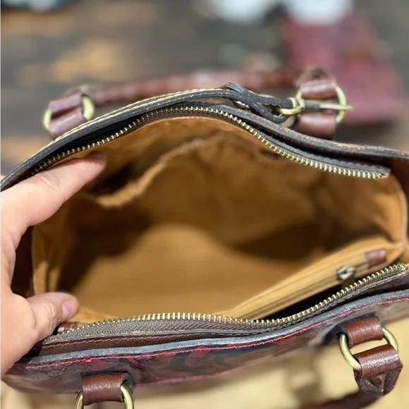 Patricia Nash Angela satchel with wallet - Picture 7 of 10